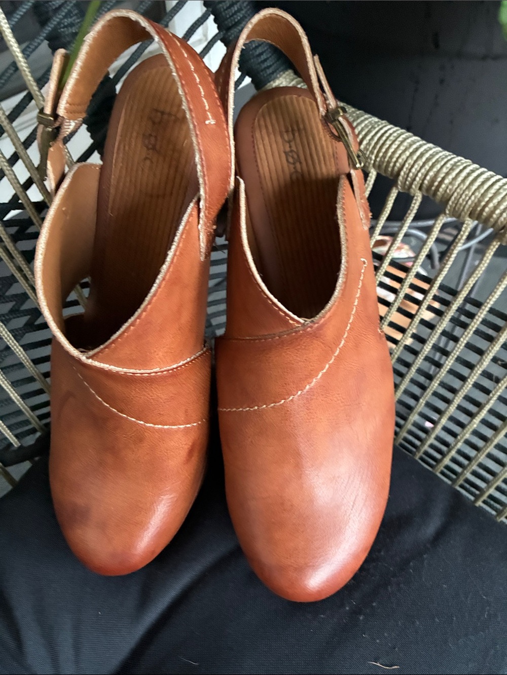 boc Women's Brown Leather Slingback Clog Mules